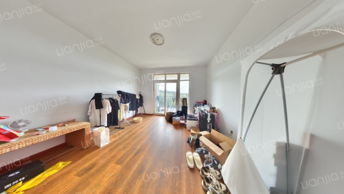 福临万家一期B区二手房实景图