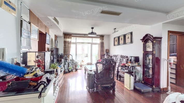 杨浦公寓二手房实景图