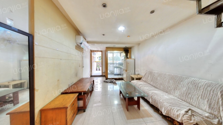 楠丽湾二手房实景图