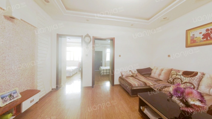 东台市食品厂综合楼二手房实景图