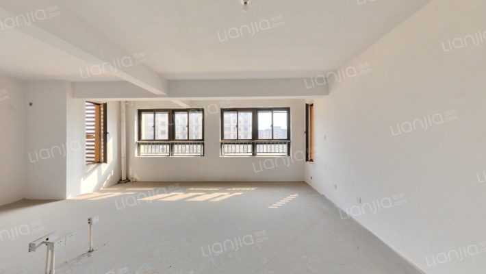 新悦花苑二手房实景图