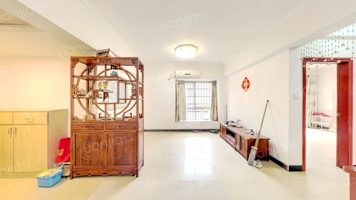 老干中心大院二手房实景图