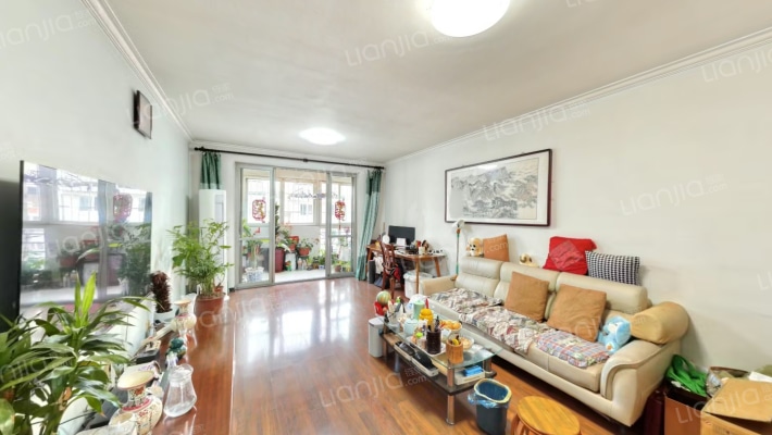 龙锦苑一区二手房实景图