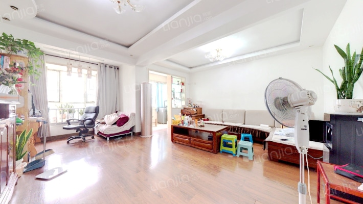 德盛家园二手房实景图