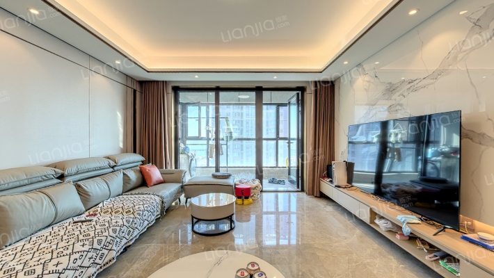 逸景湾二手房实景图