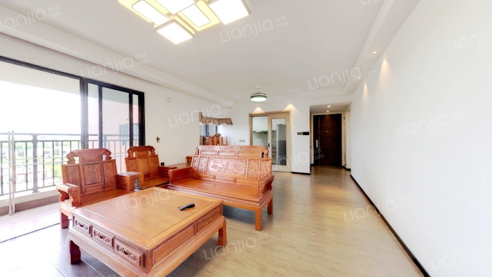 万科棠樾小重山二手房实景图