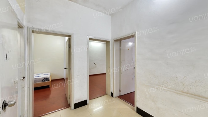 南杨新村二手房实景图