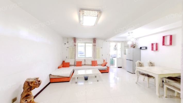 詹安里二手房实景图