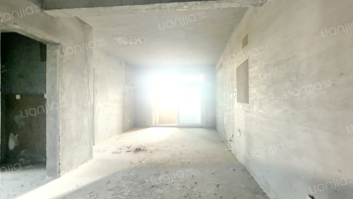 德和家园二手房实景图