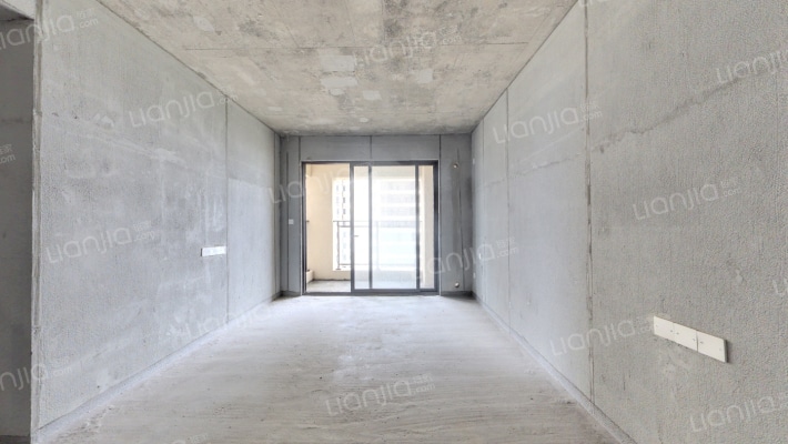 保利锦城二手房实景图