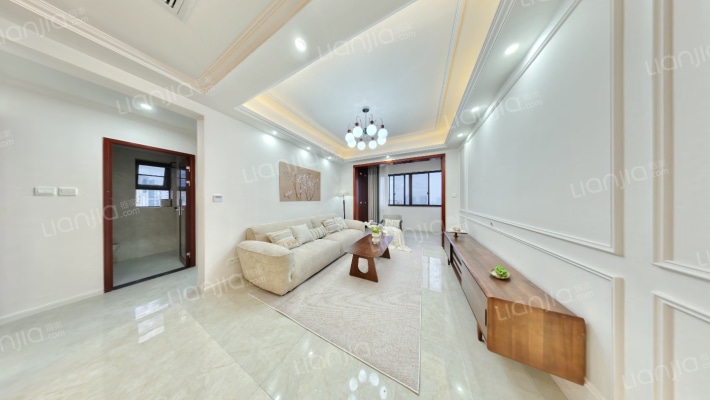 北大资源颐和翡翠府二手房实景图