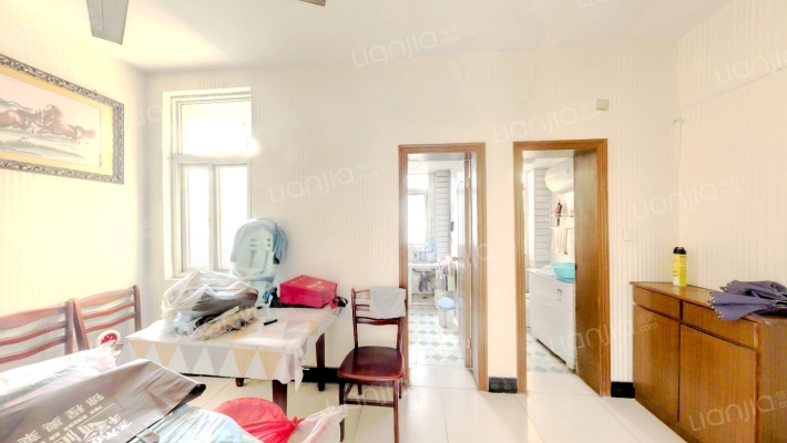 商阜铁路新村二手房实景图