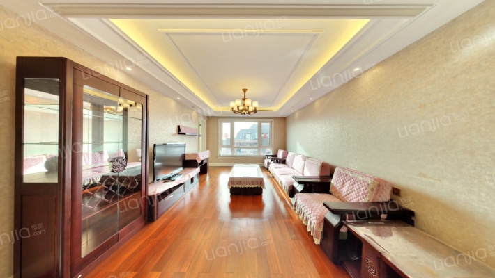 万科新梅江柏翠园二手房实景图