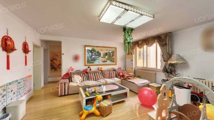 紫金山小区二手房实景图