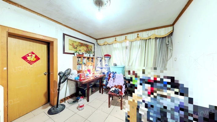 青年小区二手房实景图