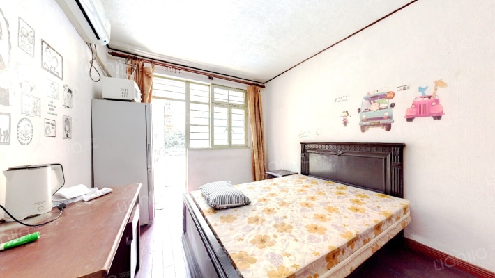 新泾七村二手房实景图