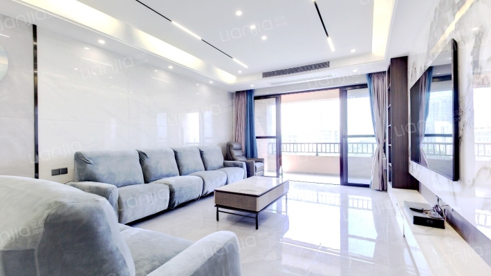 富通圣堤雅二手房实景图