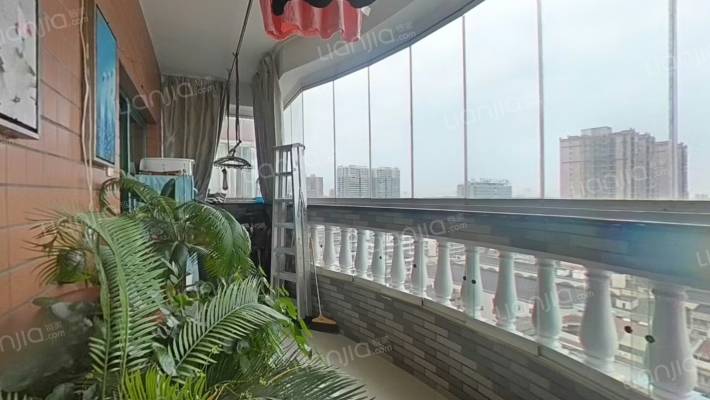 兴衡花苑二手房实景图