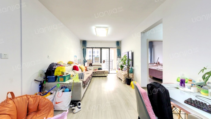 假日城市芳华二手房实景图