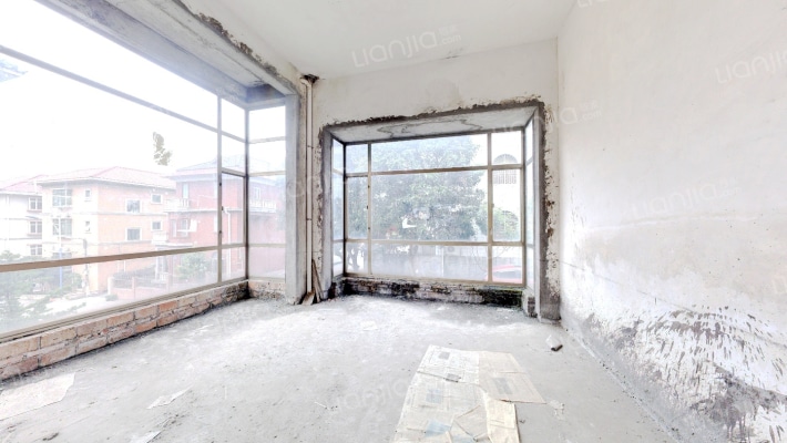 桃莲山庄二手房实景图