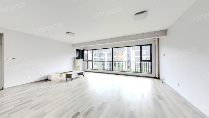 中建国贤府二手房实景图