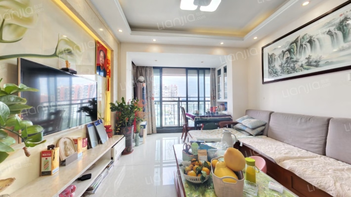 观山大卫华庭二手房实景图