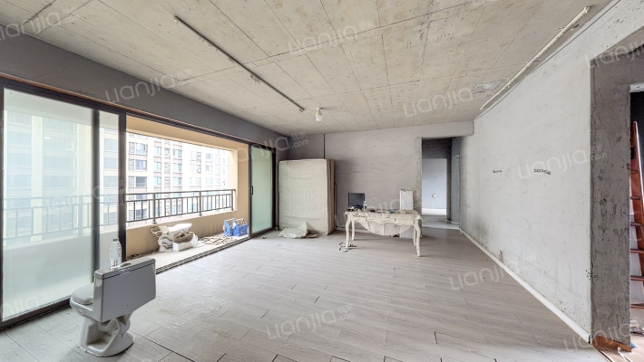 阳光城尚东湾青云苑二手房实景图