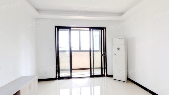 华彩名府二手房实景图