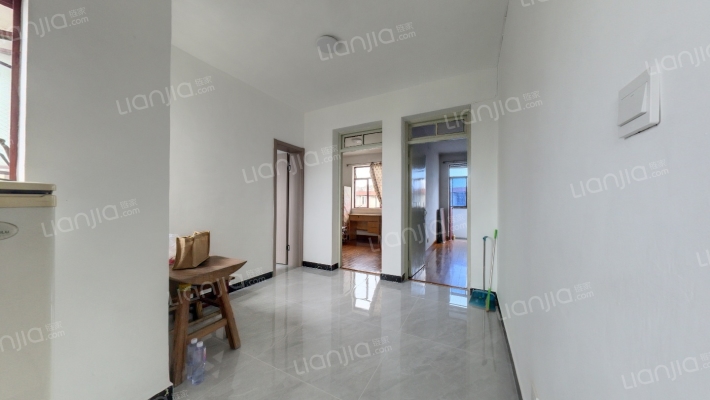 淞南二村二手房实景图