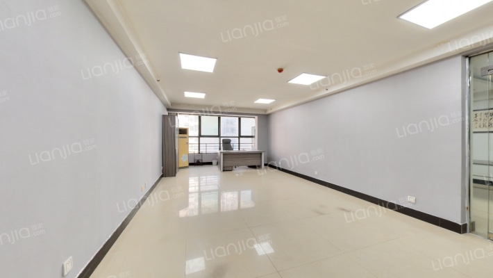 凯旋门二手房实景图