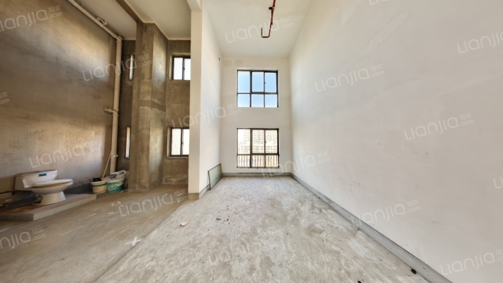 远洋广场二手房实景图