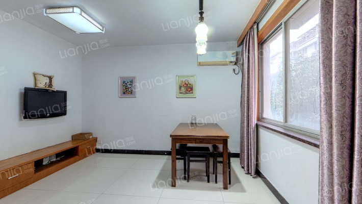 阳明华都东区二手房实景图