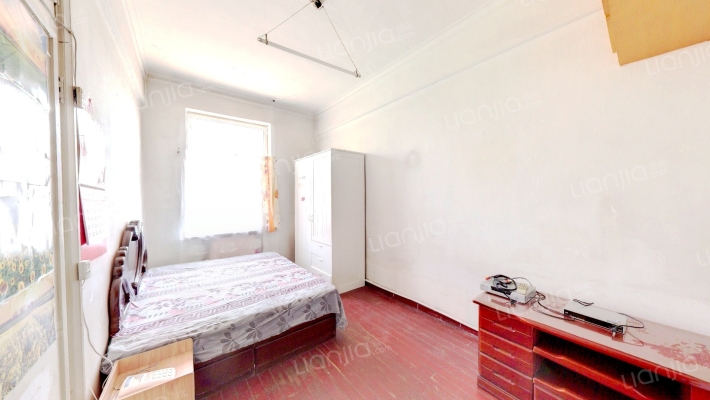 椒房二手房实景图