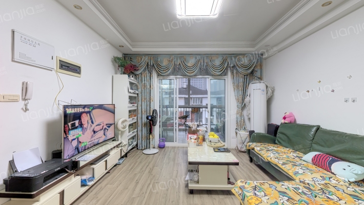 金山银湖湾二手房实景图