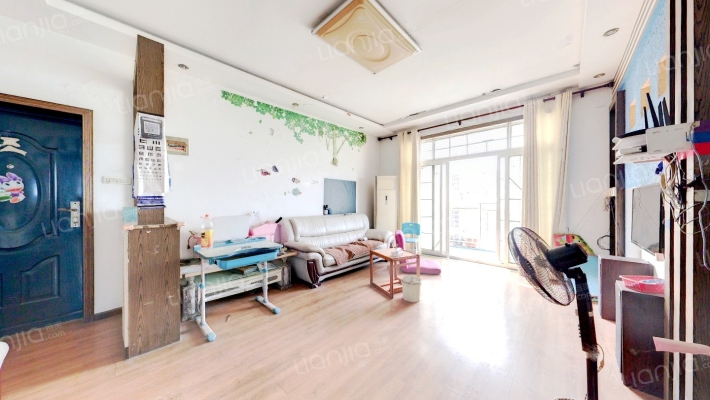 滨江苑小区二手房实景图