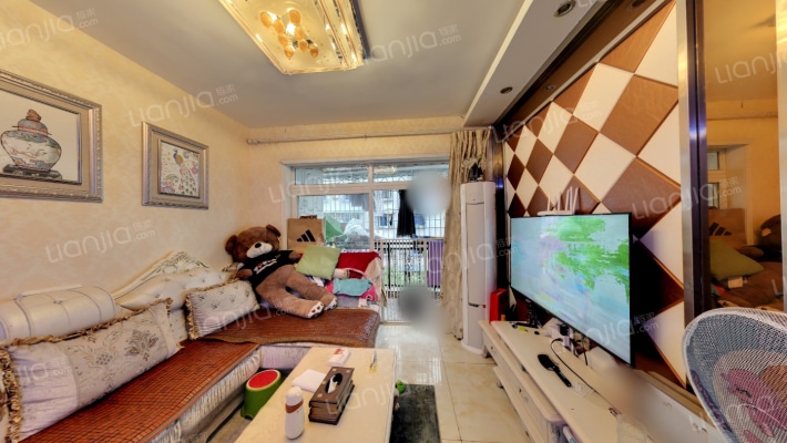 蓝天锦园B区二手房实景图