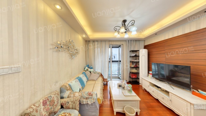 万科城二手房实景图