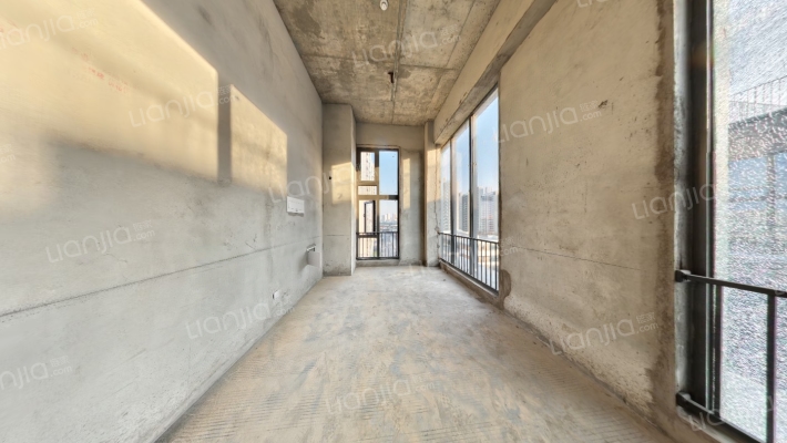 龙湖上城二手房实景图