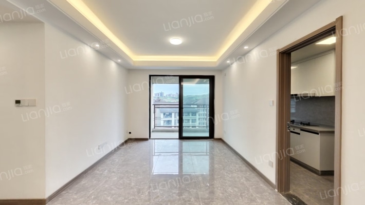 融创九宸府二手房实景图