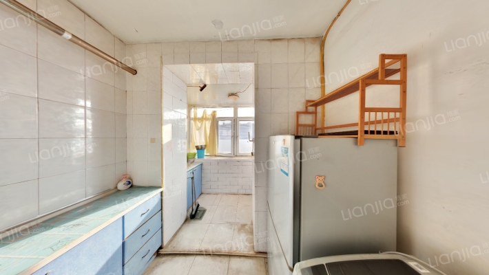 武功山路二手房实景图