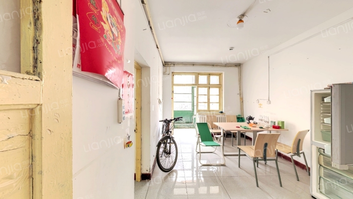 纬一路208号二手房实景图