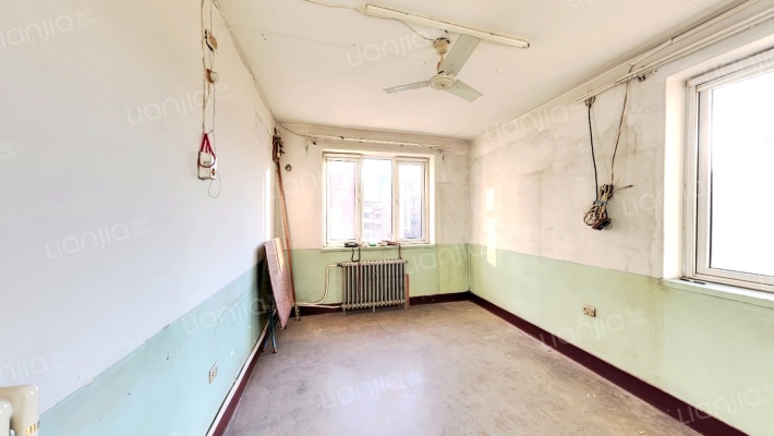 朝园里二手房实景图