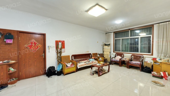 东店街二手房实景图