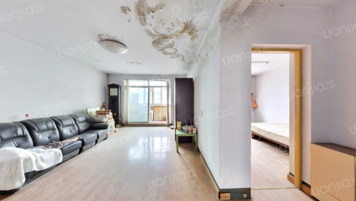 省医院大白楼二手房实景图