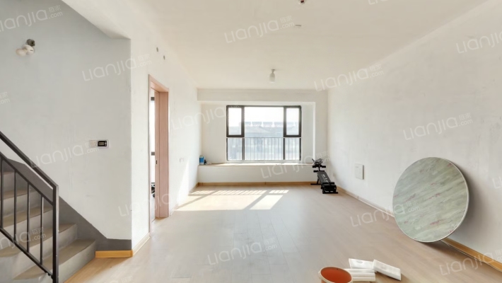 鑫都·溪山林语二手房实景图