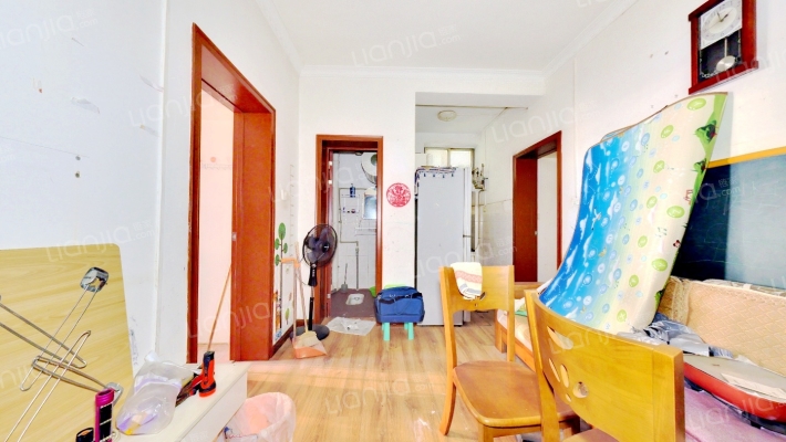 黎明村二手房实景图