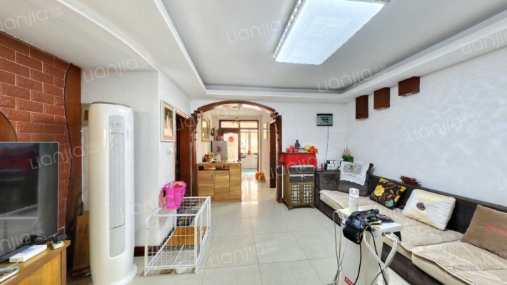 西阁街农贸市场综合楼二手房实景图