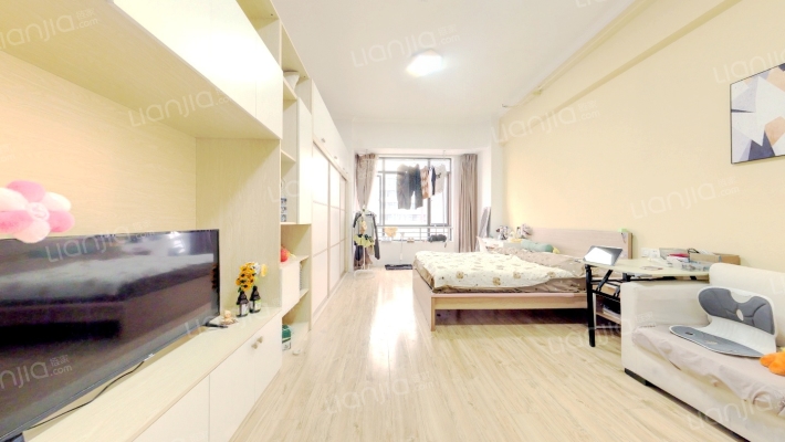 健龙果岭公元二期二手房实景图