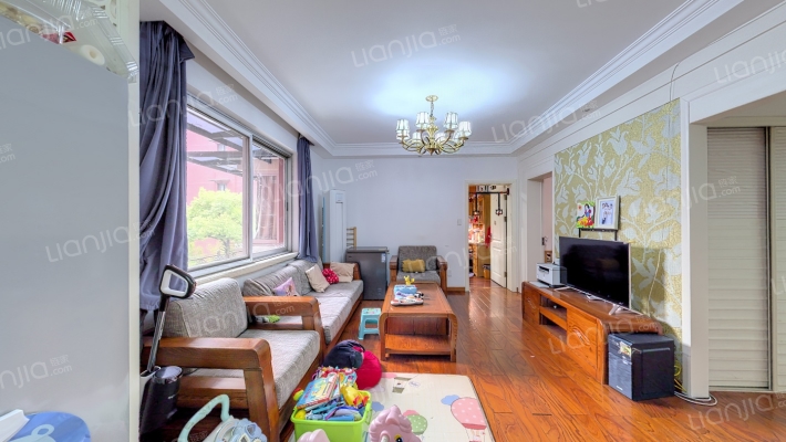 金成花园二手房实景图