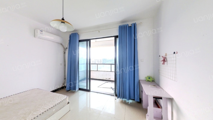 长房云时代二手房实景图